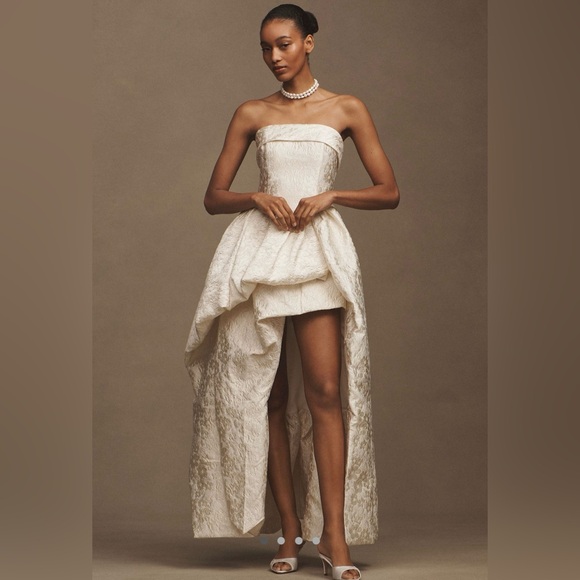 Elliatt | Dresses | Elliat Galadirel Strapless Asymmetric Jacquard Dress |  Poshmark